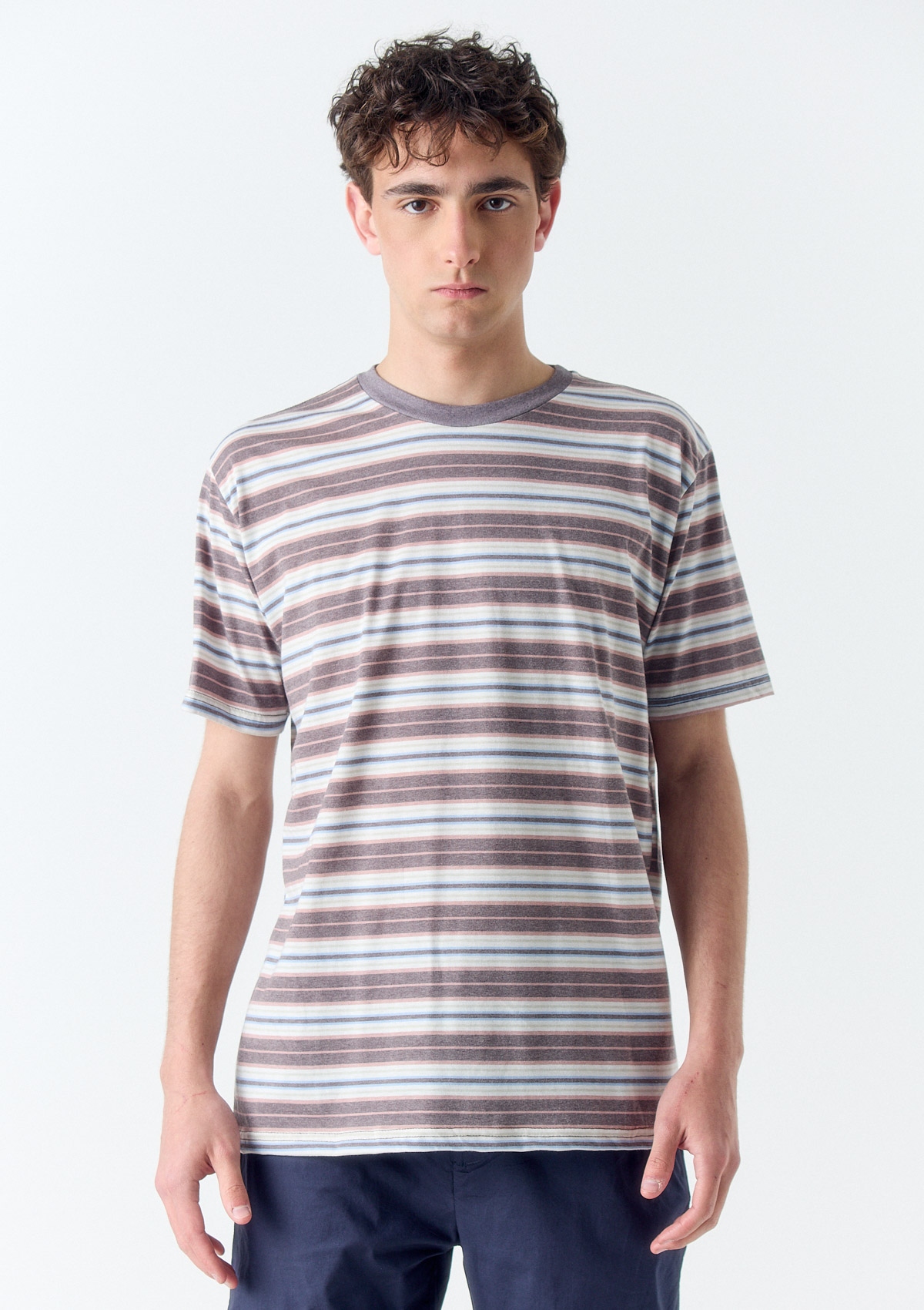 132495861-88999 - REMERA RAYADA